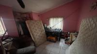 Bed Room 2 of property in Hillary 
