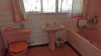 Main Bathroom - 7 square meters of property in Kroonstad