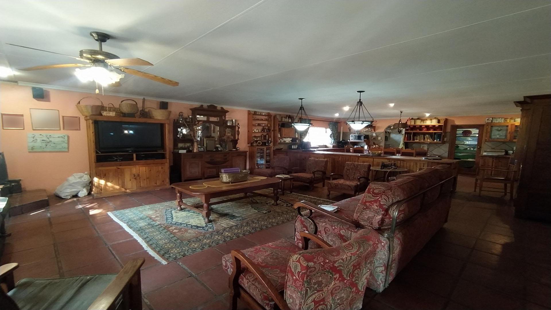 Lounges of property in Mooiwater Agricultural Plots