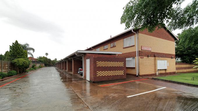 2 Bedroom Duplex for Sale For Sale in Rietfontein - Private Sale - MR181311