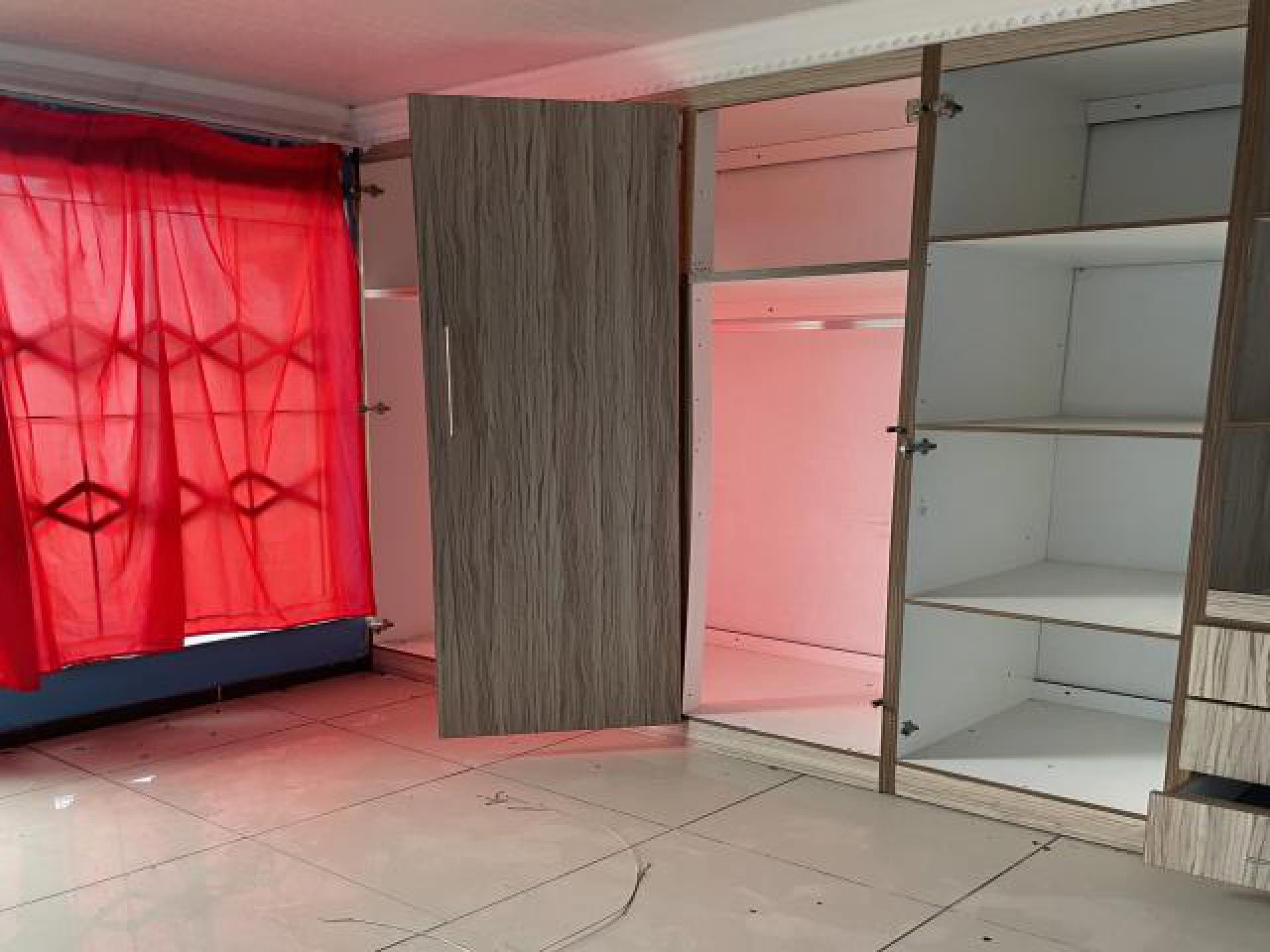 Bed Room 2 of property in Secunda