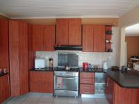 Kitchen - 13 square meters of property in Geluksburg