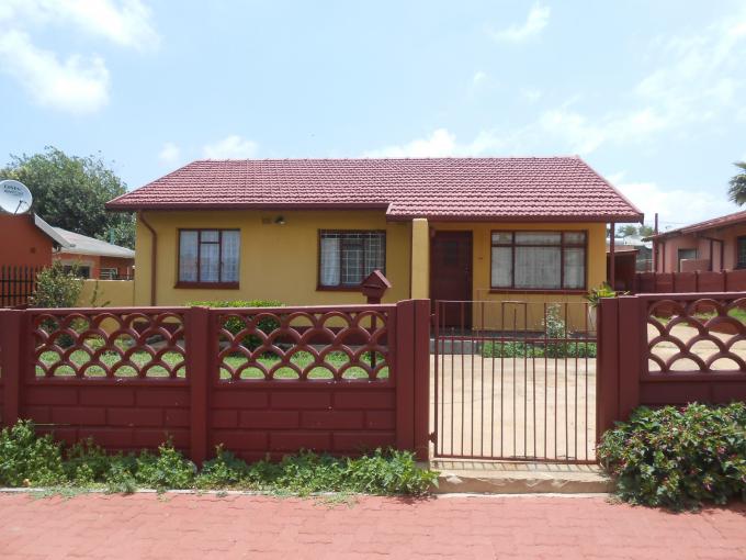 3 Bedroom House for Sale For Sale in Sophiatown - Private Sale - MR181570