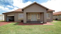 3 Bedroom 2 Bathroom House for Sale for sale in The Orchards