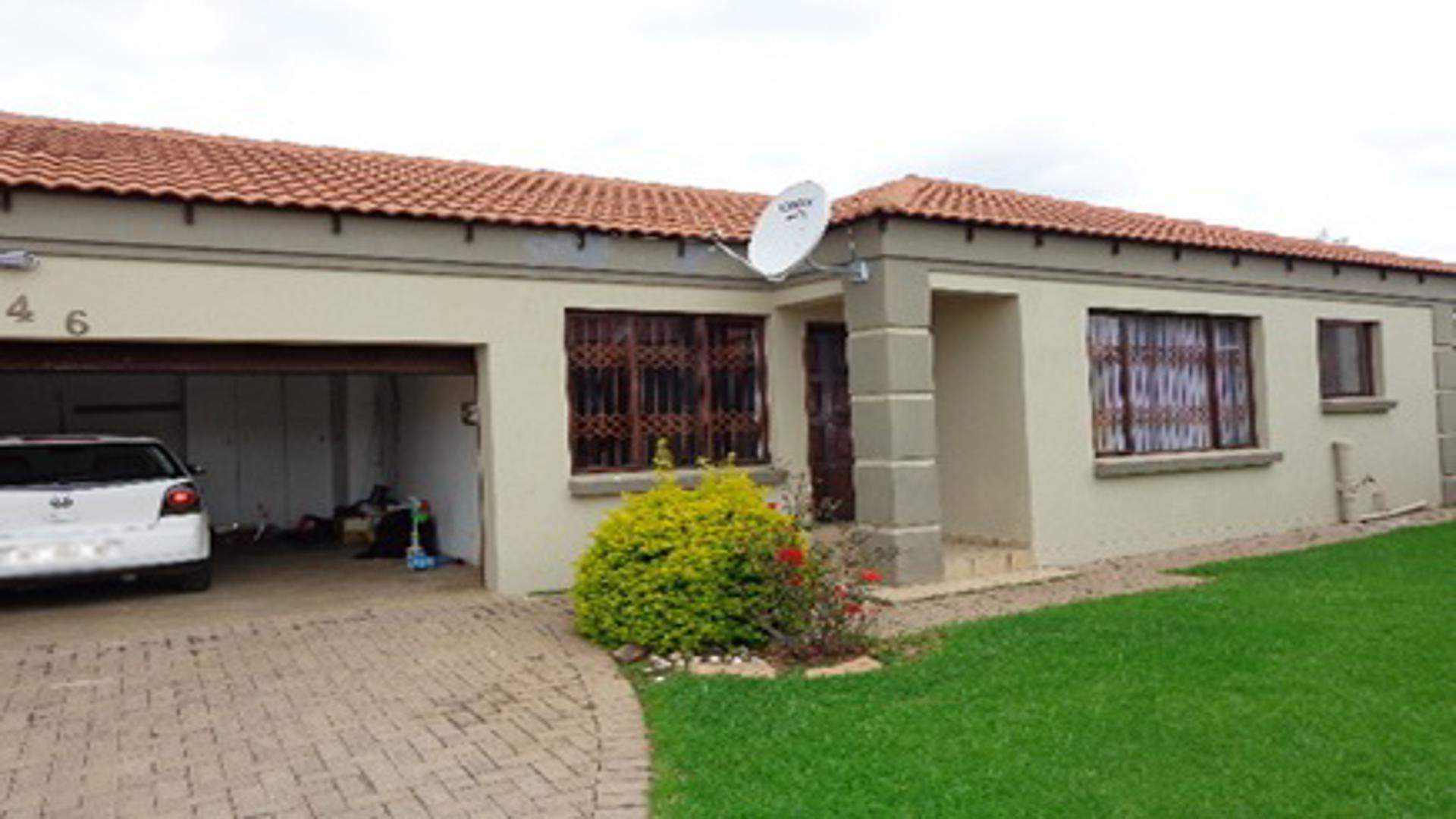 Front View of property in Benoni