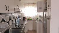Kitchen - 9 square meters of property in Strand