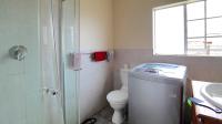 Main Bathroom - 5 square meters of property in Bronkhorstspruit
