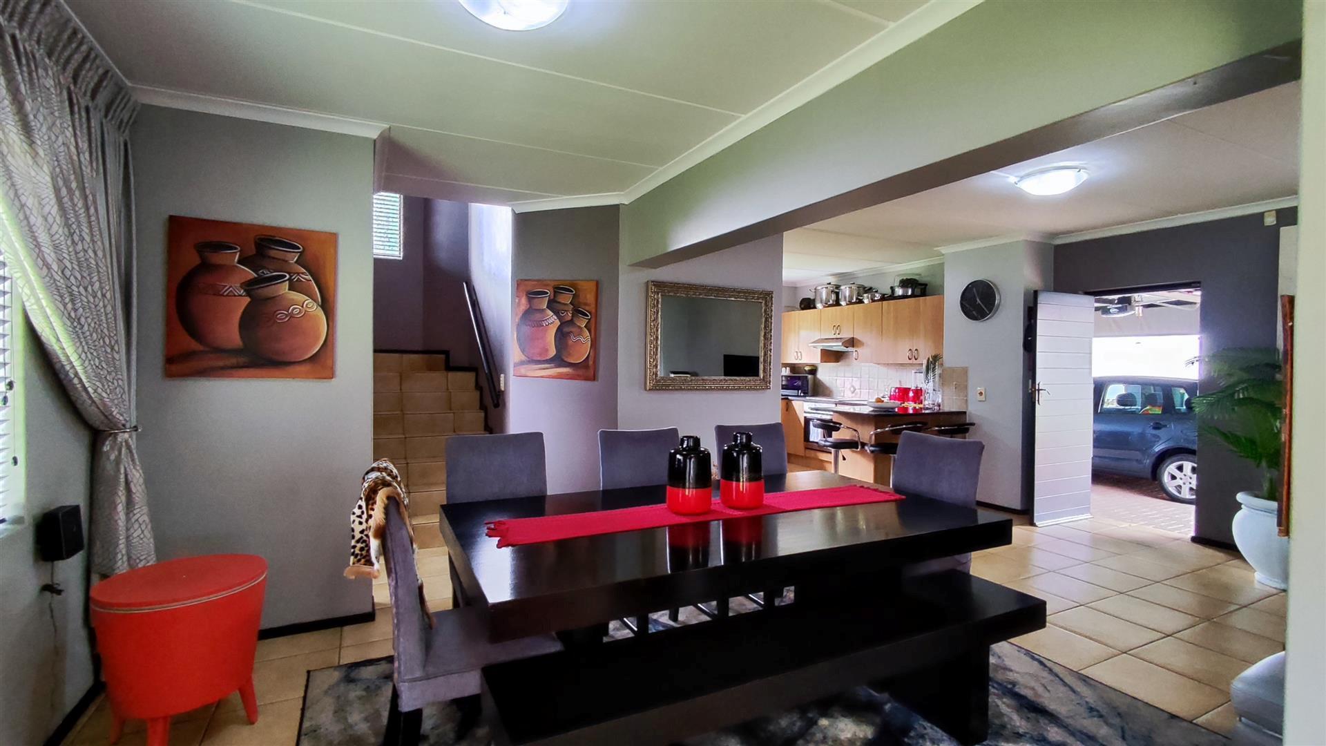 Dining Room - 9 square meters of property in Albertsdal