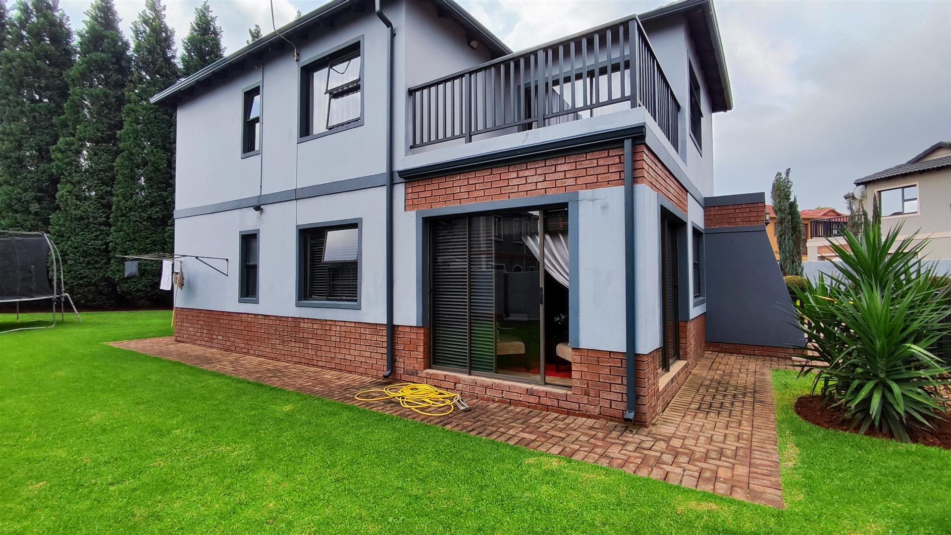 Backyard of property in Albertsdal