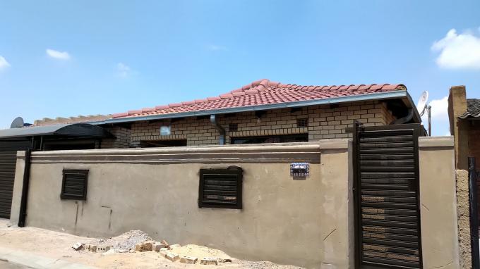 Standard Bank SIE Sale In Execution 3 Bedroom House for Sale in Emdeni South - MR182218