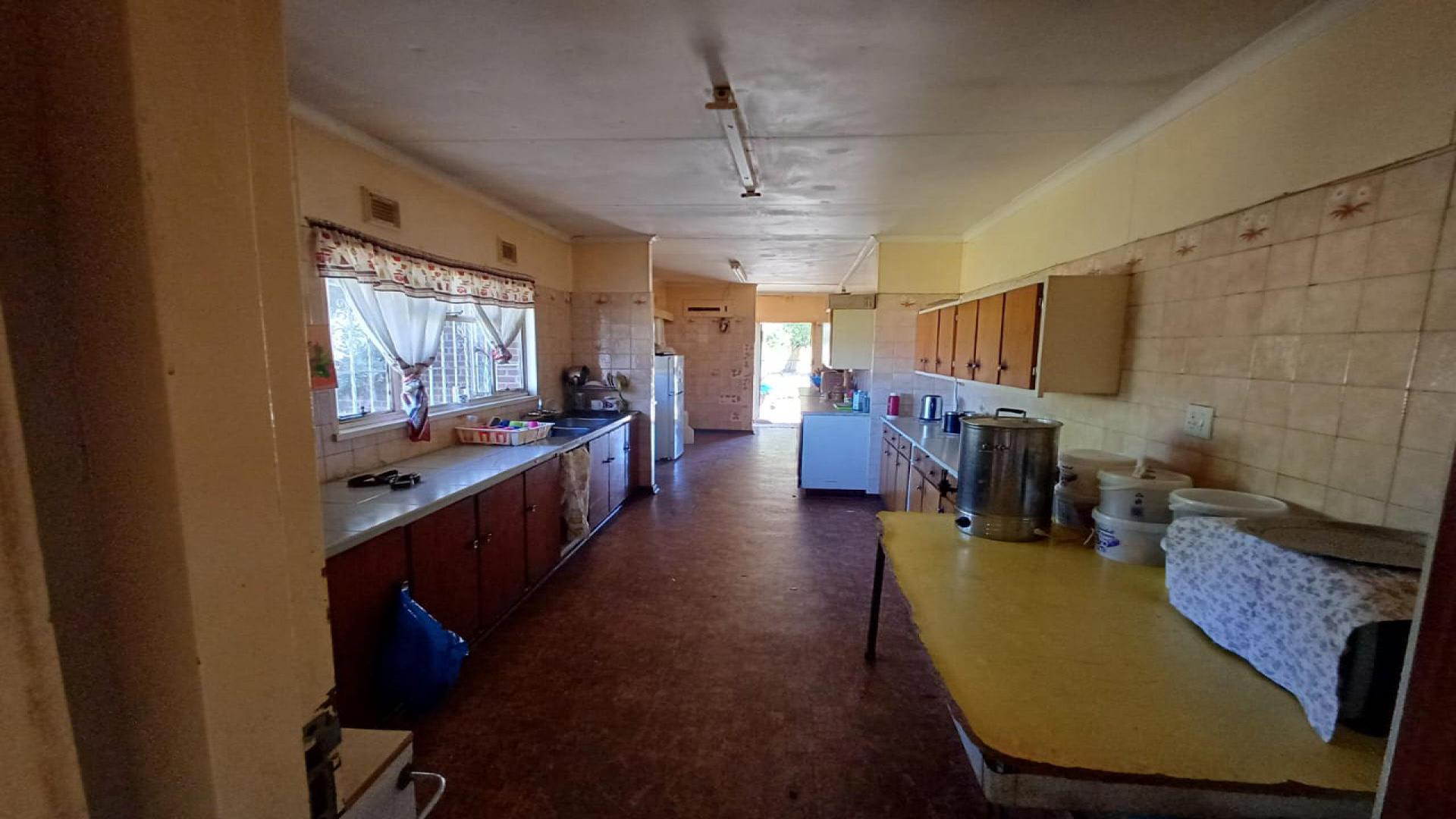Kitchen - 25 square meters of property in Grootvlei