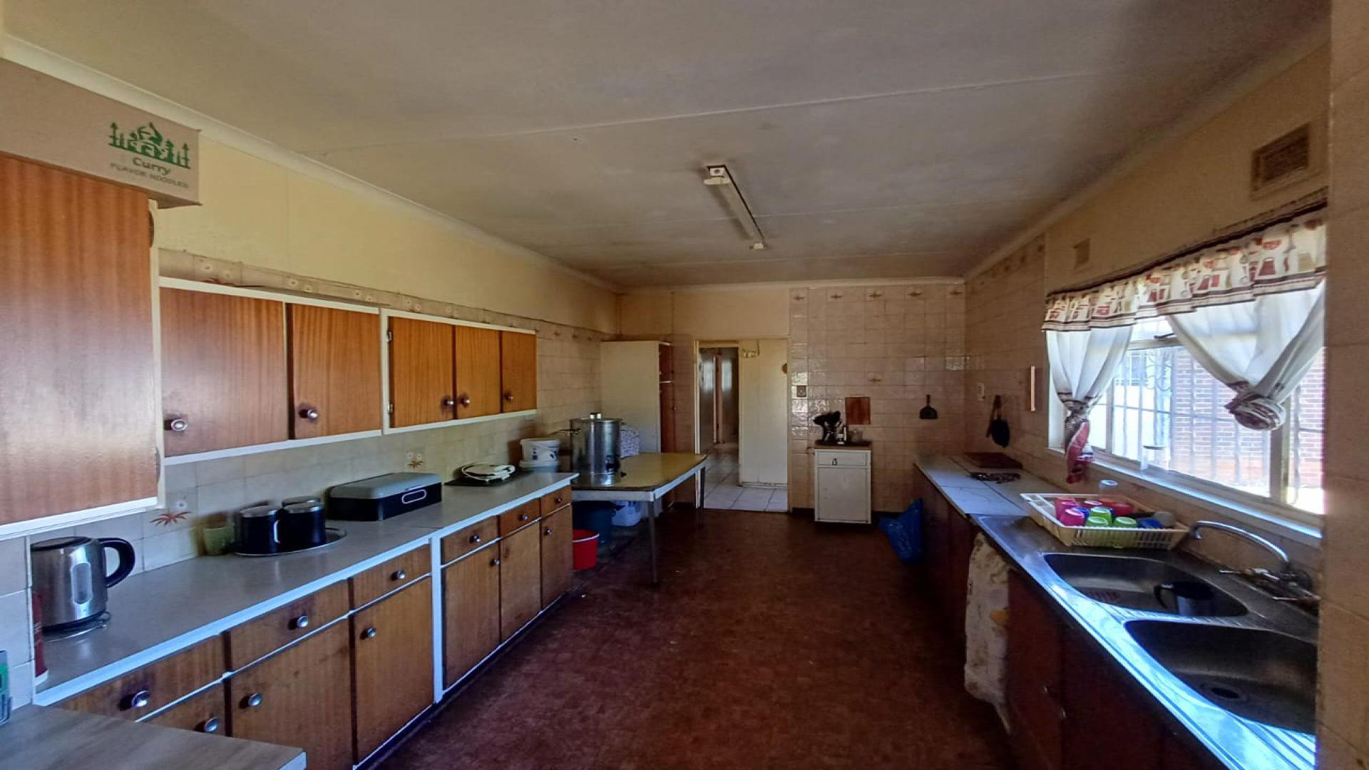 Kitchen - 25 square meters of property in Grootvlei