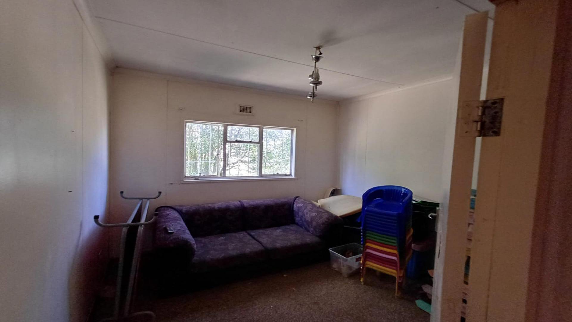 Bed Room 3 - 20 square meters of property in Grootvlei