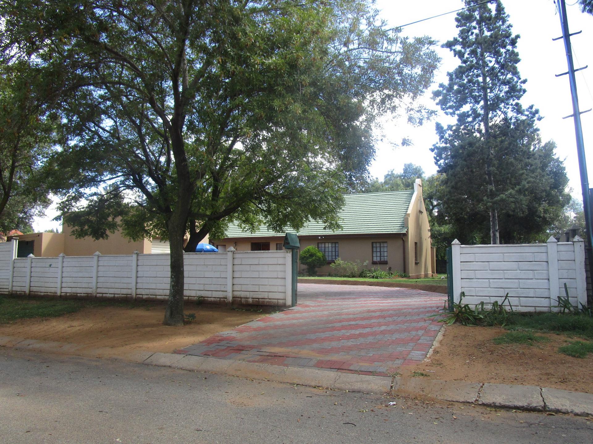 Front View of property in Sasolburg