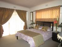 Main Bedroom - 19 square meters of property in Three Rivers