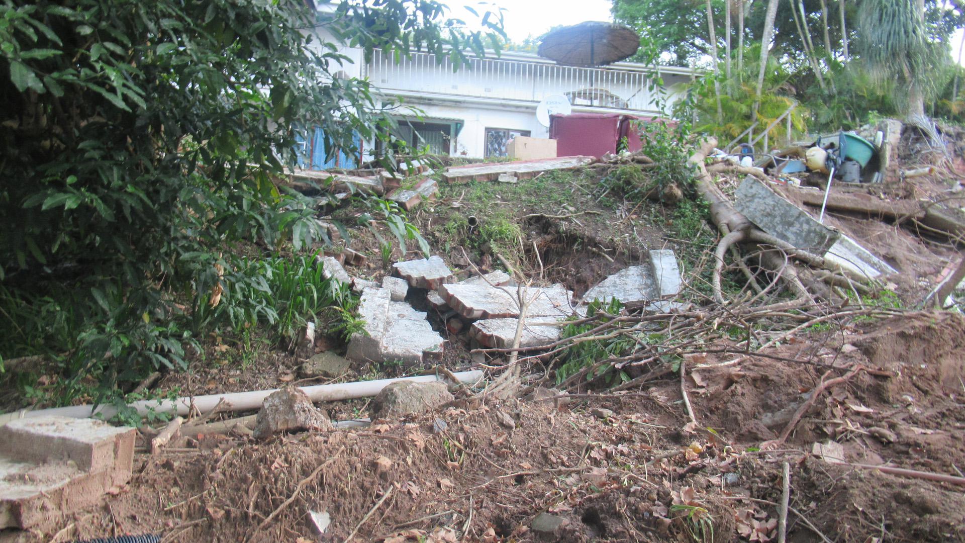 Front View of property in Padfield Park