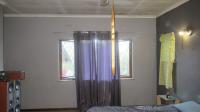 Bed Room 1 - 14 square meters of property in Padfield Park