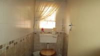 Bathroom 1 - 11 square meters of property in Tileba