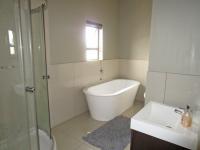 Bathroom 1 - 8 square meters of property in Edenvale