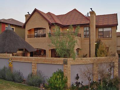 3 Bedroom House for Sale For Sale in Kempton Park - Private Sale - MR18300