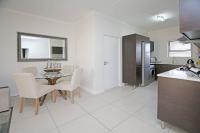 Dining Room - 11 square meters of property in Greenstone Hill