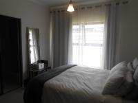 Main Bedroom - 13 square meters of property in Greenstone Hill