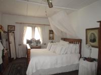 Main Bedroom - 21 square meters of property in Henley-on-Klip