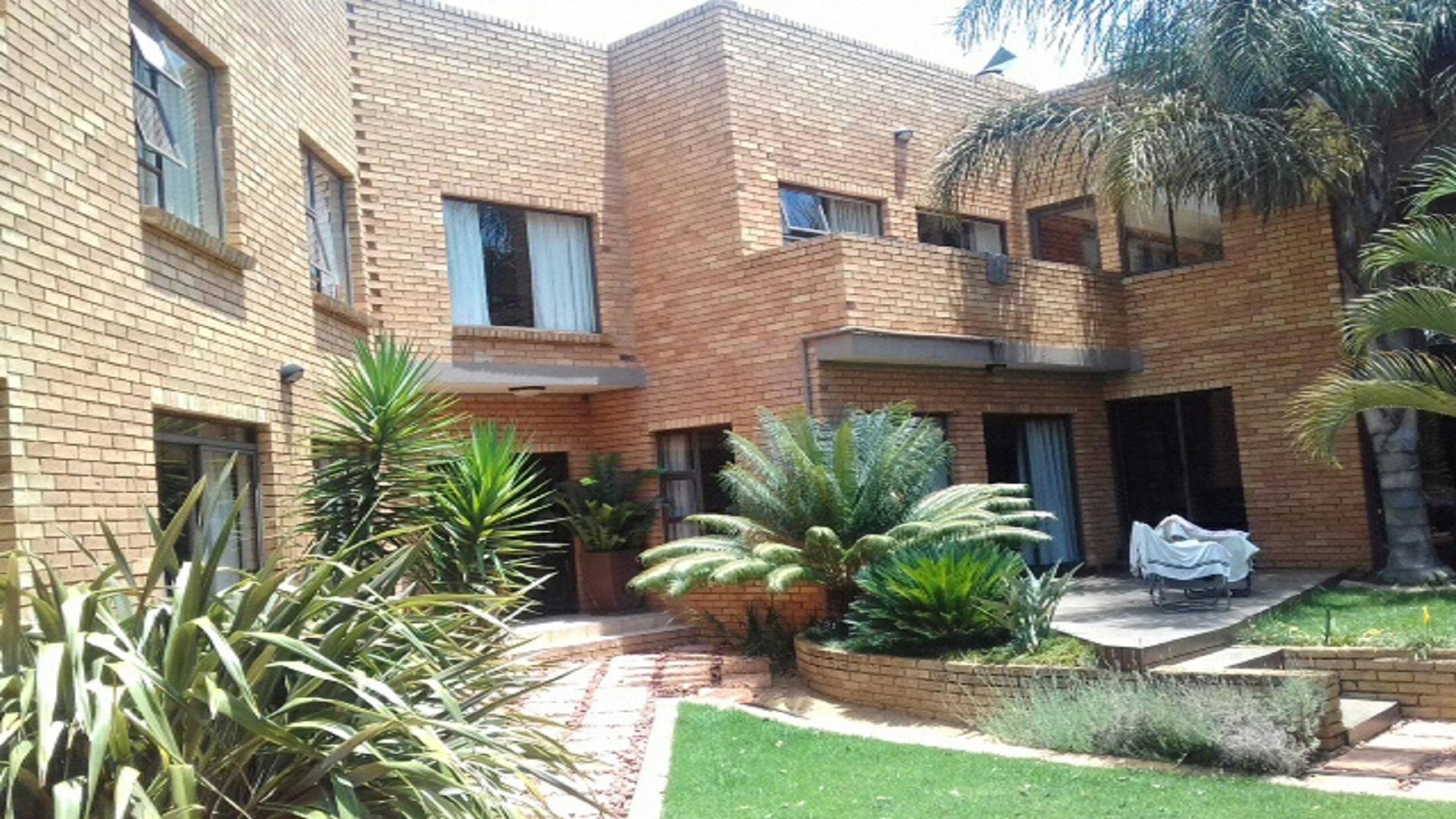 Front View of property in Erasmia