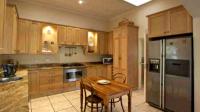 Kitchen - 21 square meters of property in St Francis Bay