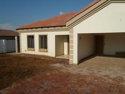 3 Bedroom House for Sale and to Rent For Sale in Raslouw - Home Sell - MR18317