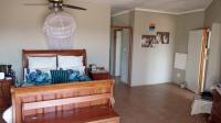 Main Bedroom - 52 square meters of property in Walkers Fruit Farms SH