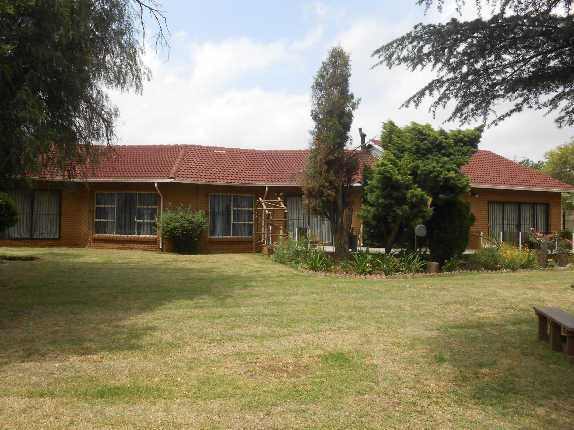 Front View of property in Dunnottar