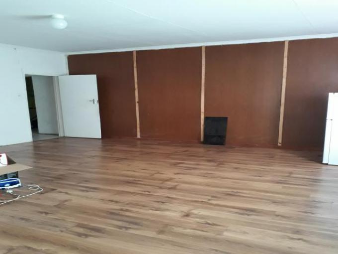 Property For Sale in Standard Bank EasySell MyRoof