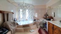 Main Bathroom - 13 square meters of property in Kameeldrift West