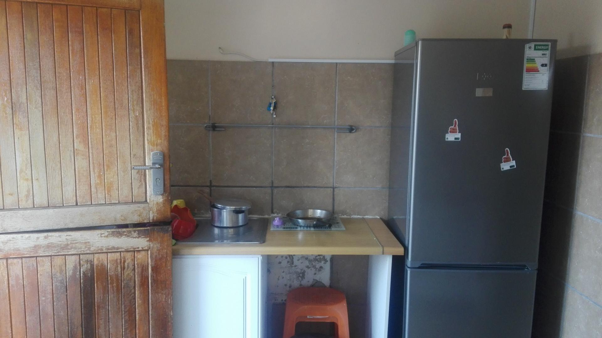 Kitchen - 11 square meters of property in Vrededorp