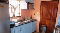 Kitchen - 6 square meters of property in Akasia