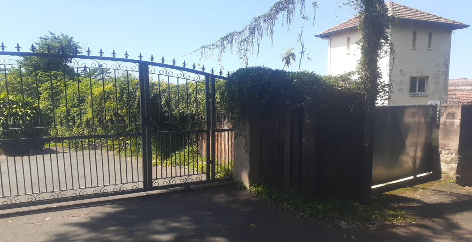 Front View of property in Kloof 