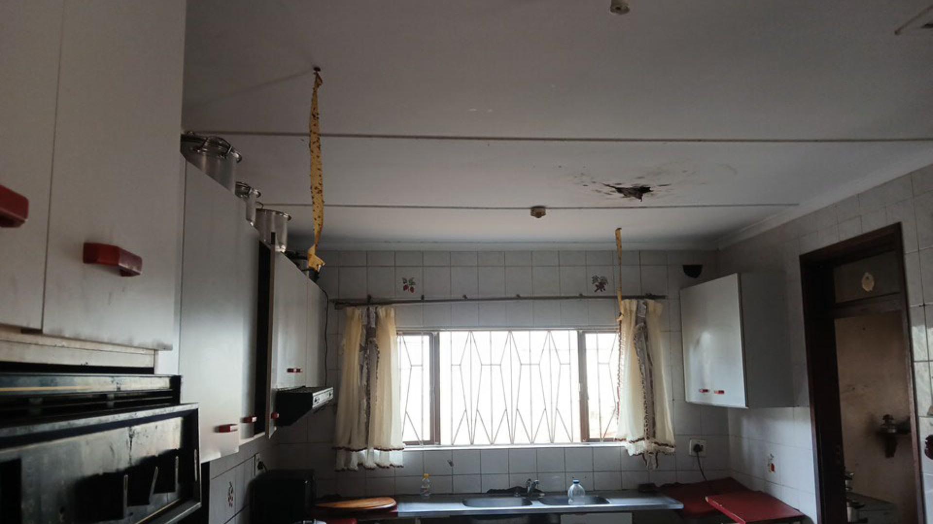 Kitchen of property in Isipingo Hills