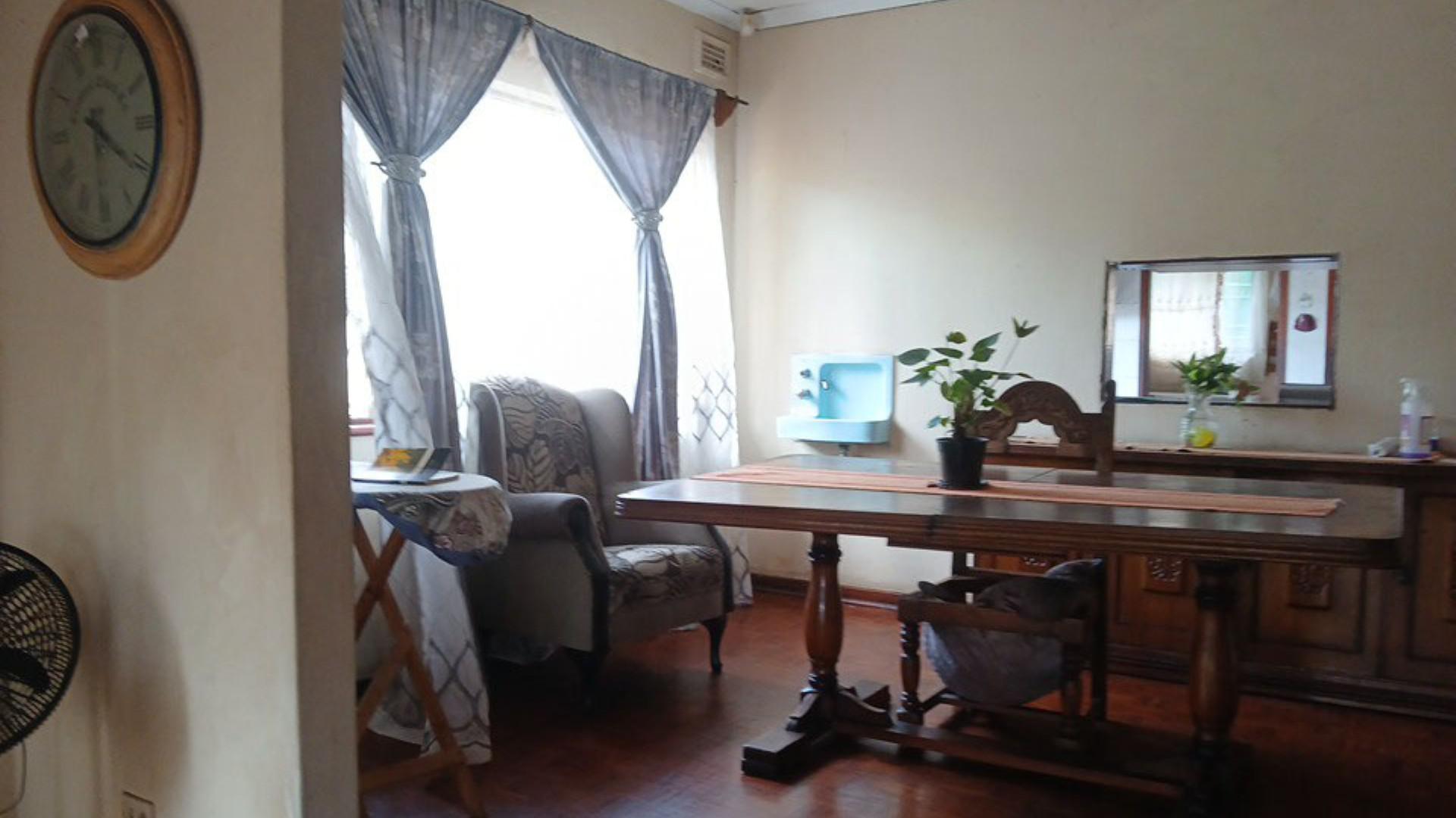 Dining Room of property in Isipingo Hills