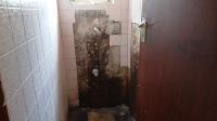 Bathroom 2 of property in Isipingo Hills