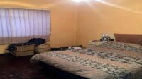Main Bedroom - 14 square meters of property in Norwood (CPT)