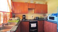 Kitchen - 53 square meters of property in Kromdraai