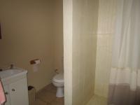 Bathroom 1 - 13 square meters of property in Magaliesburg