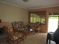 Lounges - 59 square meters of property in Magaliesburg