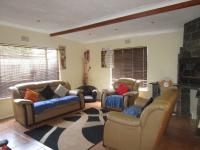 Lounges - 25 square meters of property in Randgate