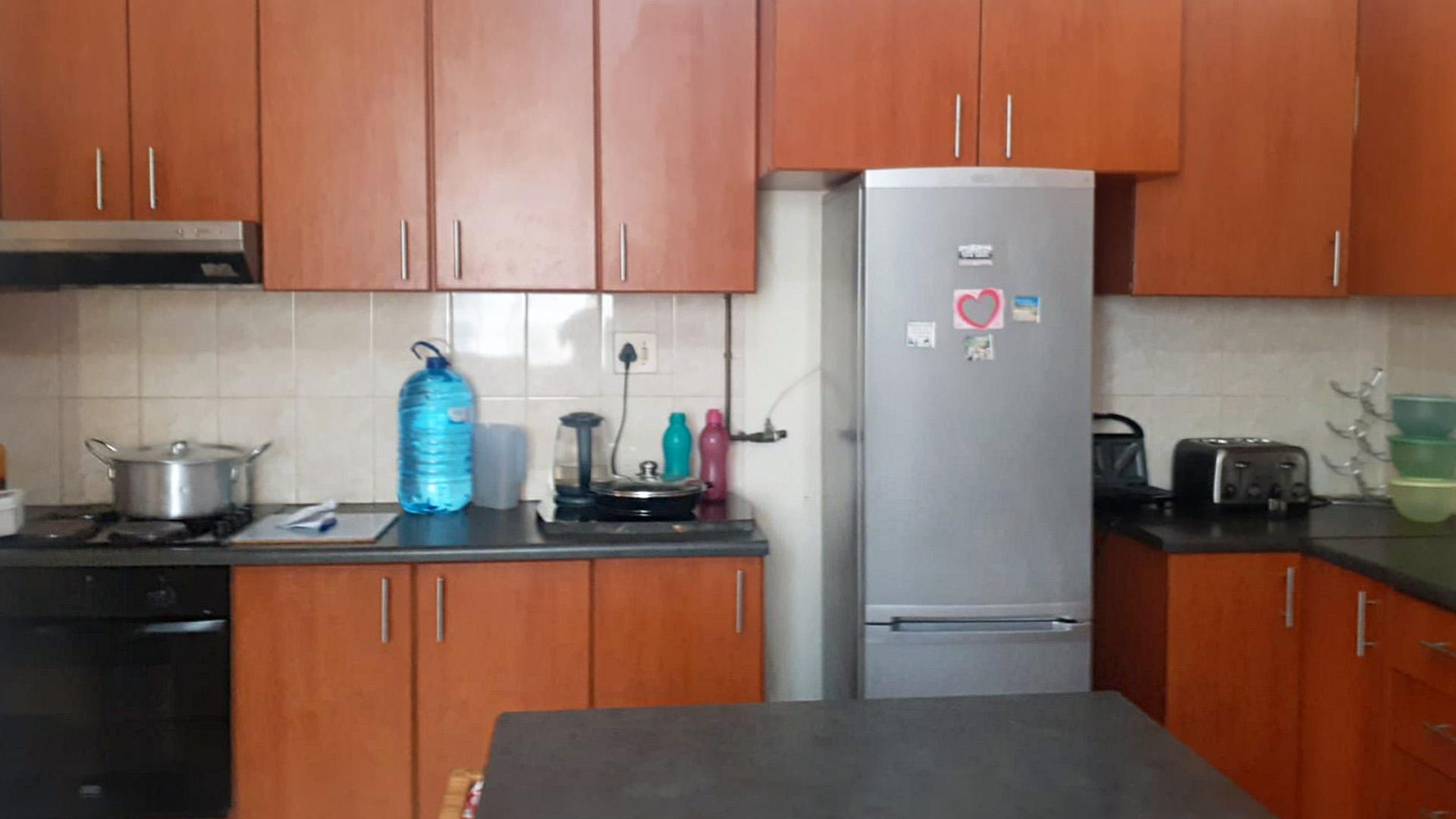Kitchen of property in North End
