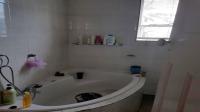 Bathroom 1 of property in North End
