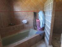 Bathroom 2 - 13 square meters of property in Krugersdorp