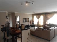 Dining Room - 30 square meters of property in Greenhills