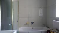 Main Bathroom - 9 square meters of property in Morningside